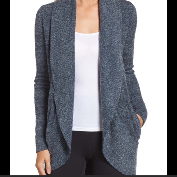 Barefoot Dreams Sweaters - Barefoot Dreams circle cardigan